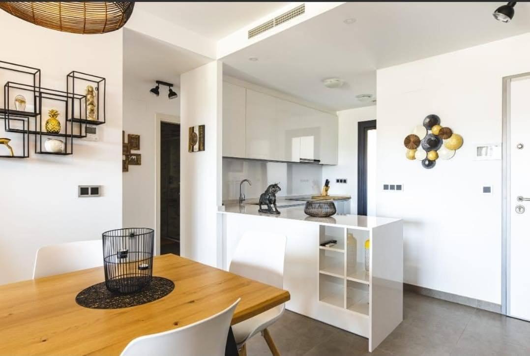 Sunset Waves Benidorm 136 Apartment ภายนอก รูปภาพ